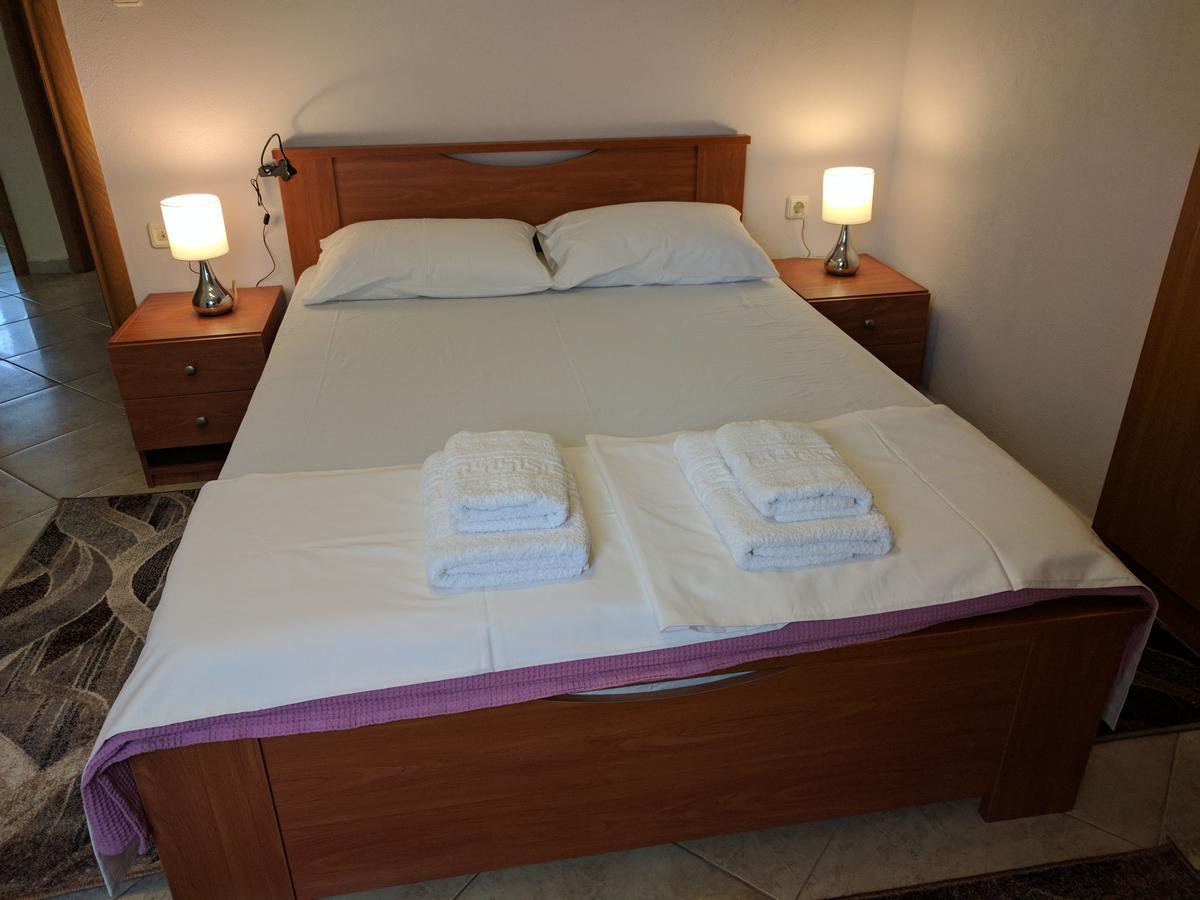 Prinos Apartment Luaran gambar