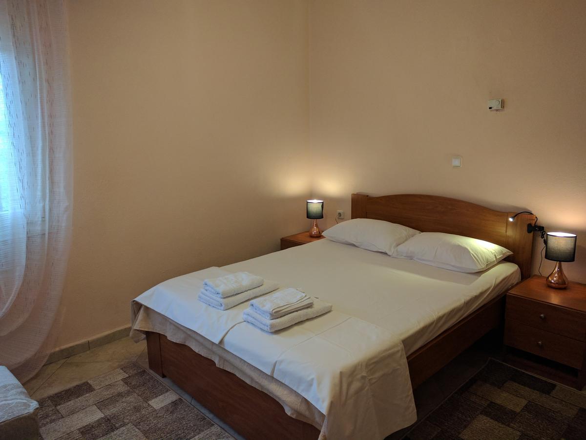 Prinos Apartment Luaran gambar