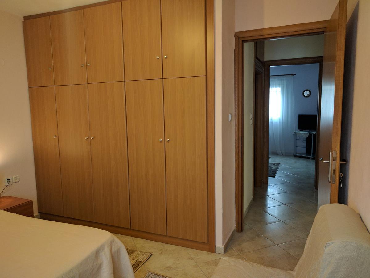 Prinos Apartment Luaran gambar